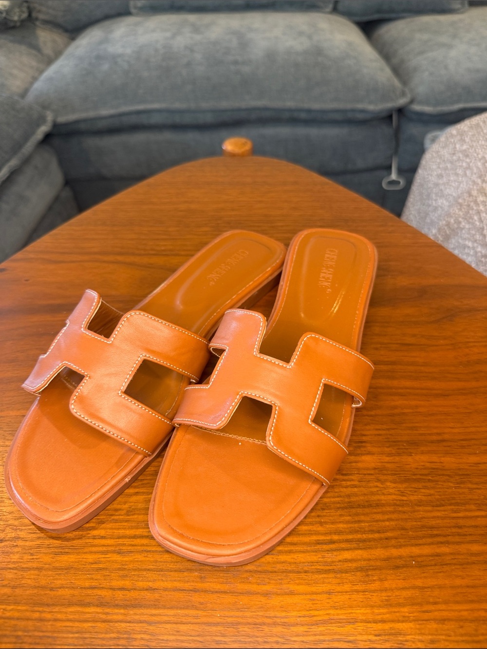 Women's Brown Comfortable Leather Slide On Sandals Shoe Size 9